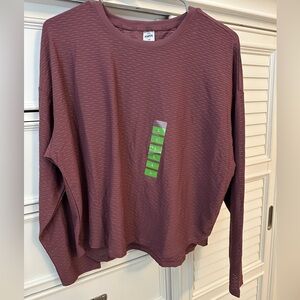 RBX burgundy women’s  Textured Long Sleeve Top Size L NWT